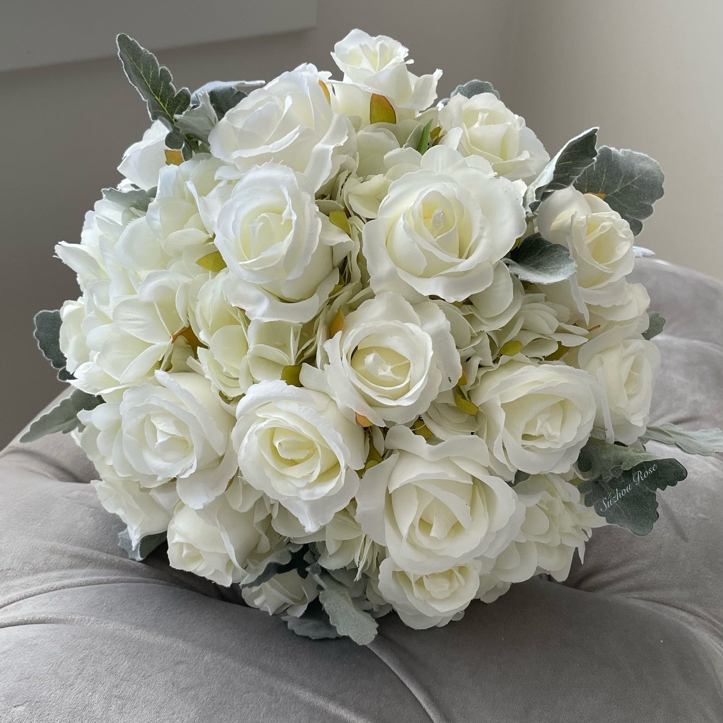 Beautiful in white No.1