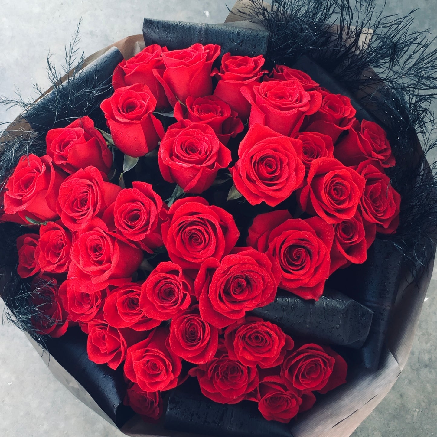 3 Dozen of freedom 🌹