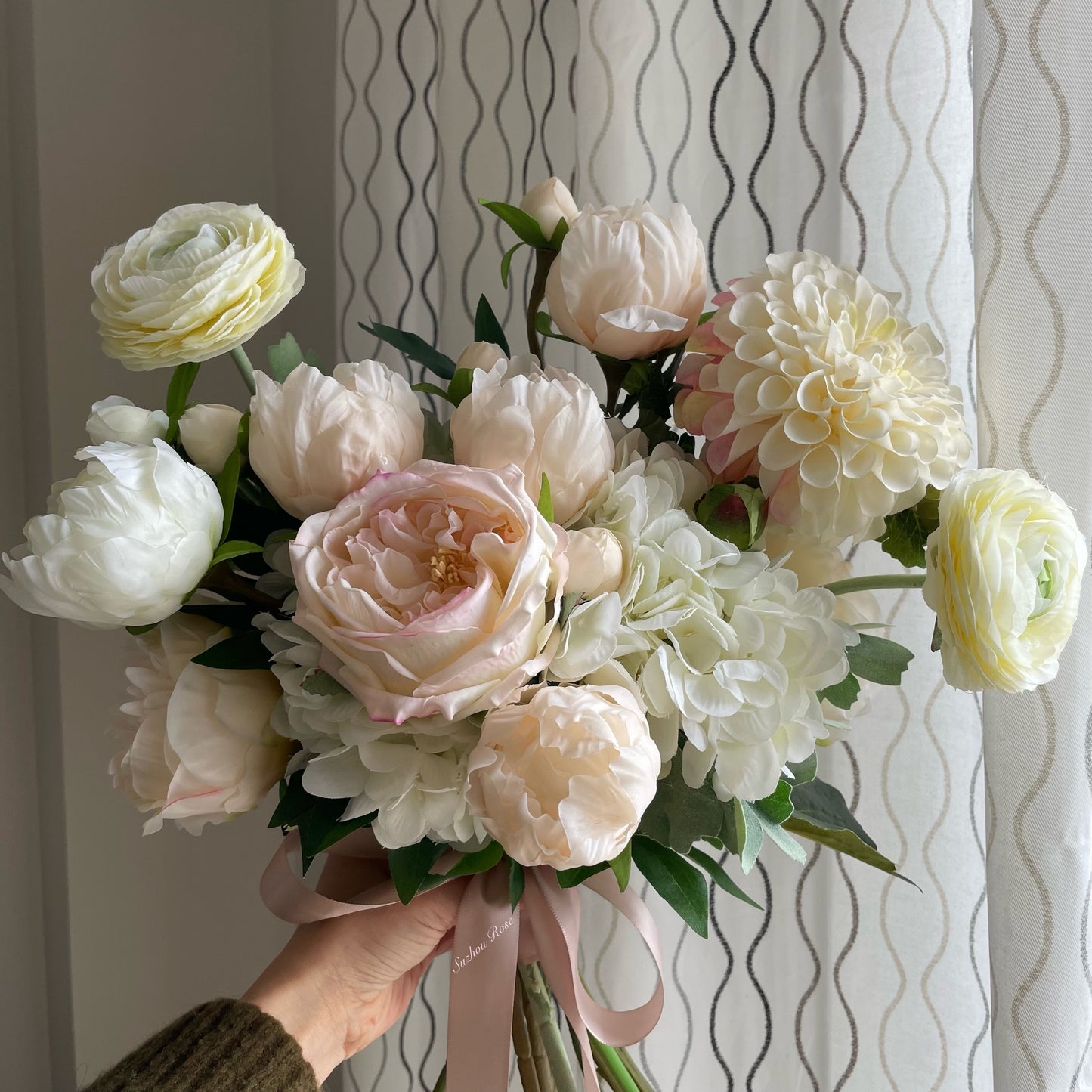 Blush pink bridal bouquet