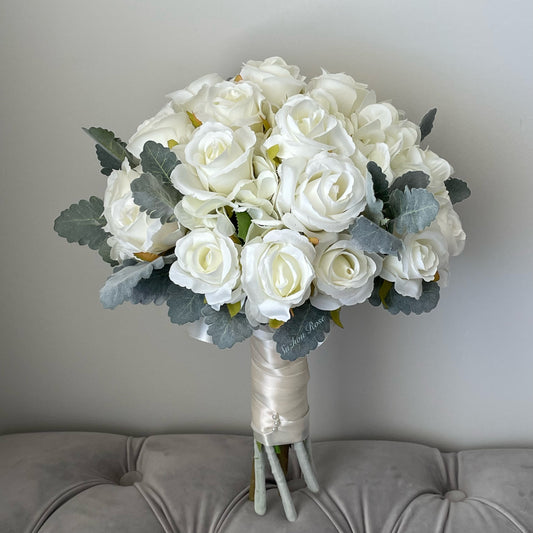 Beautiful in white No.1